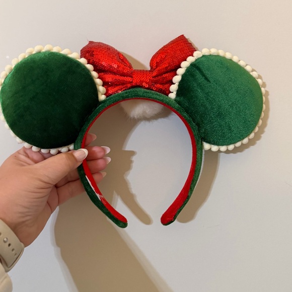 Disney Parks Christmas Pom Pom BowGreen Velvet Minnie Ears Headband - Picture 4 of 7